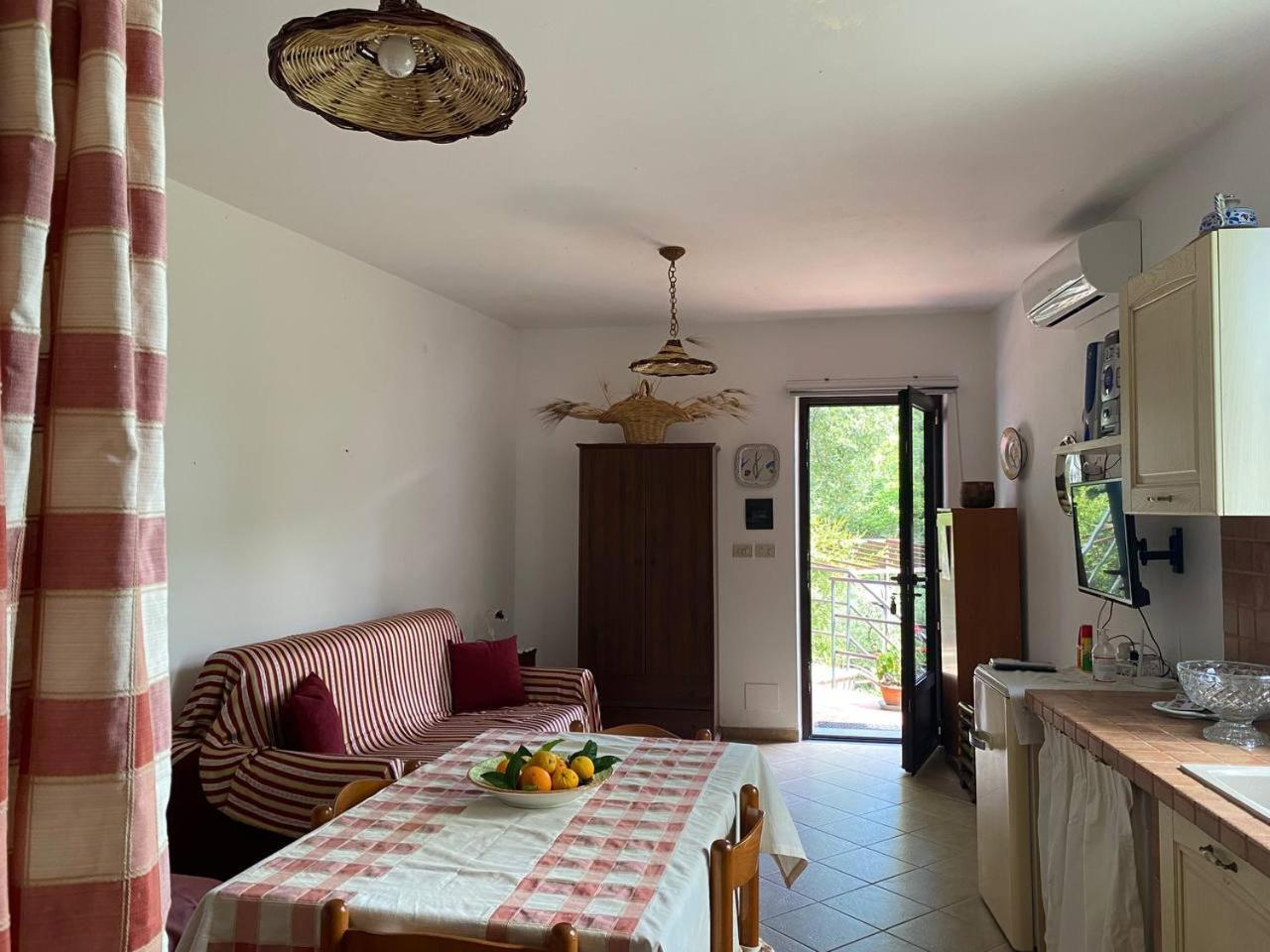 Agriturismo Etna-Mare Piedimonte Etneo Bagian luar foto