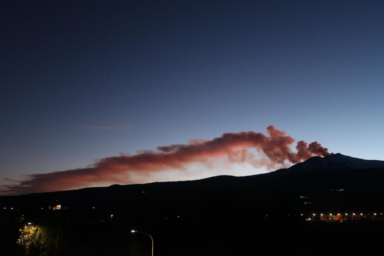 Agriturismo Etna-Mare Piedimonte Etneo Bagian luar foto